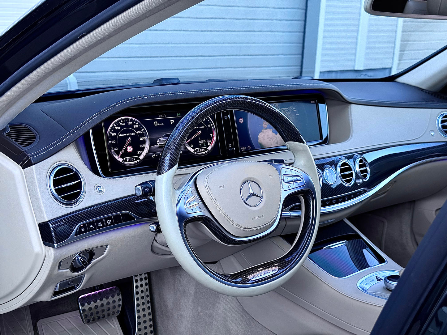 Mercedes-Benz S 500 AMG* PANO* DISTRONIC* BURMESTER* TV