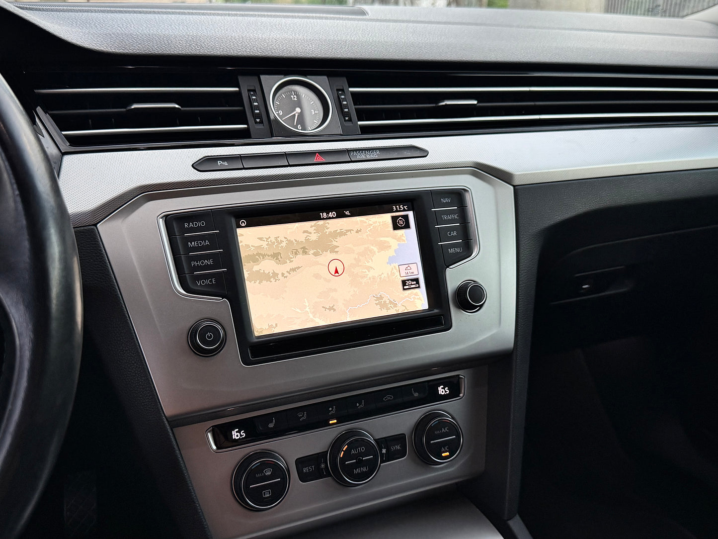 VW Passat 2.0TDI* DSG* DISTRONIC* МАСАЖ* ПОДГРЕВ