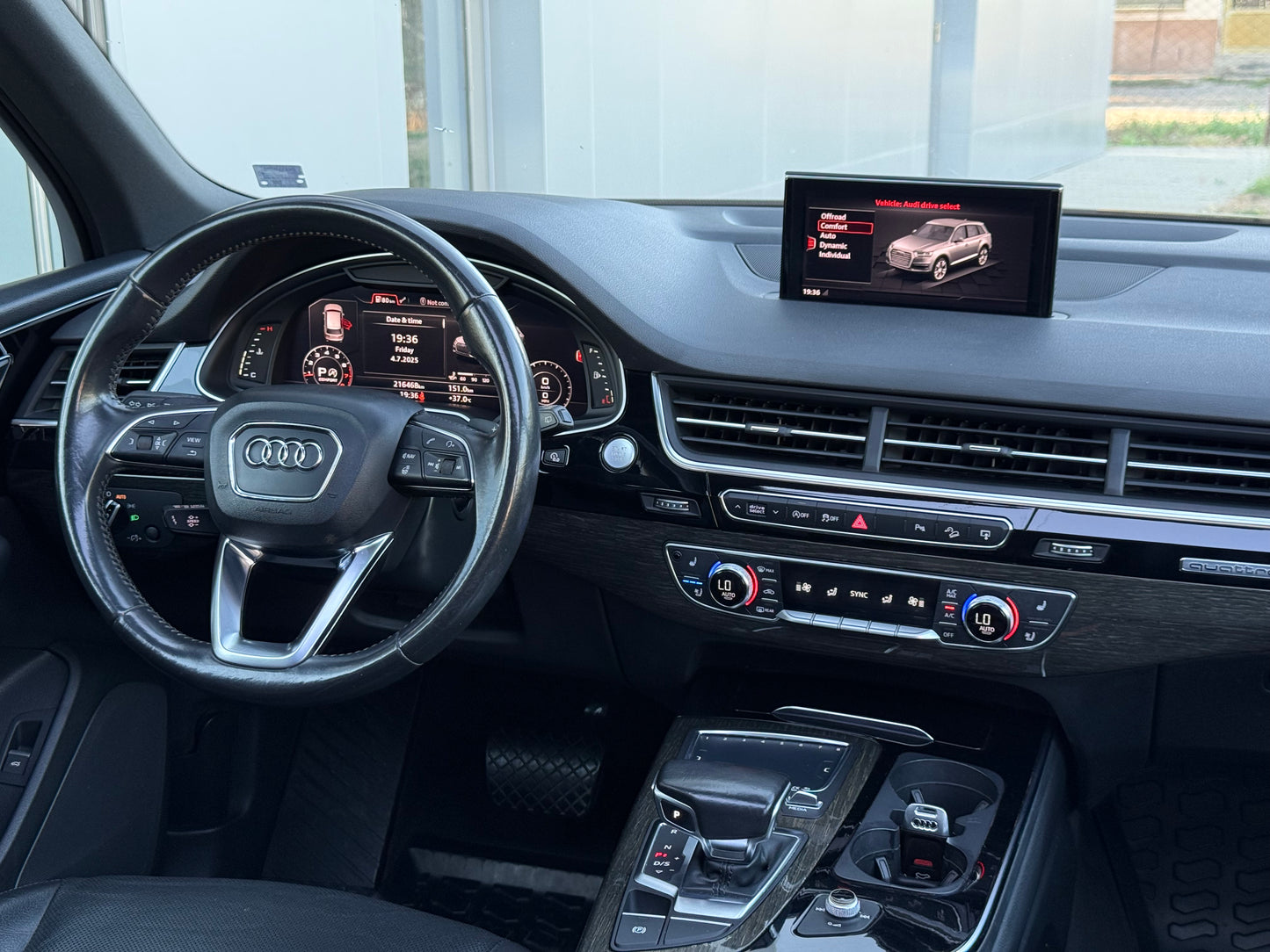 Audi Q7 3.0T* QUATTRO* PANO* ЛИЗИНГ