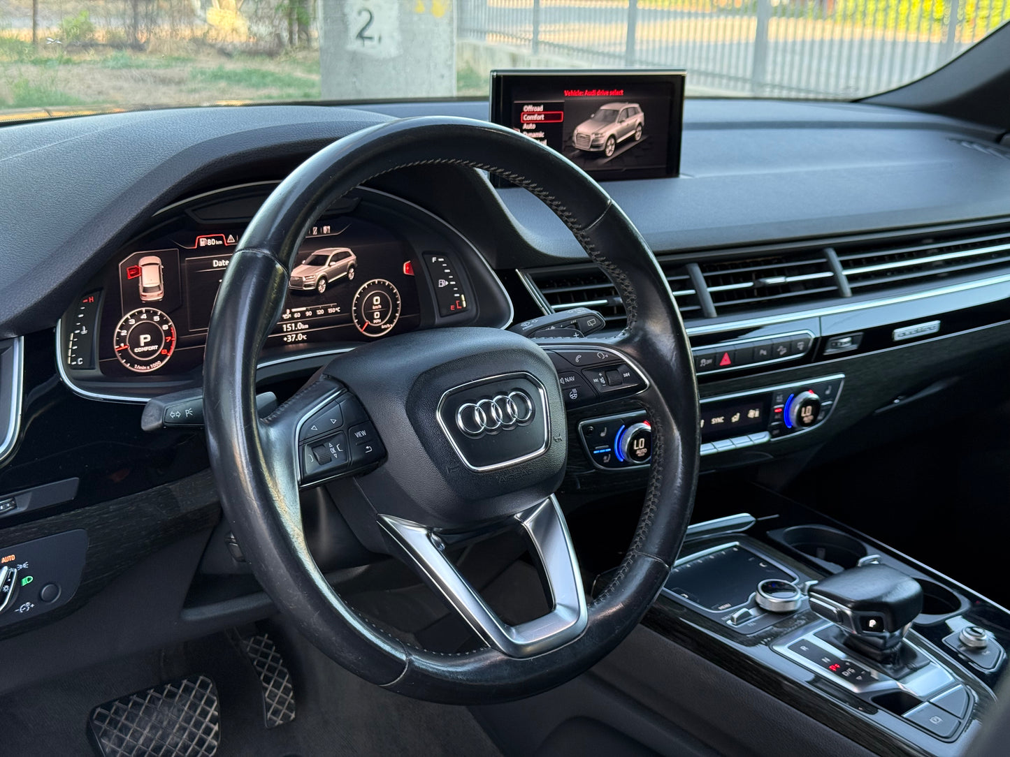 Audi Q7 3.0T* QUATTRO* PANO* ЛИЗИНГ
